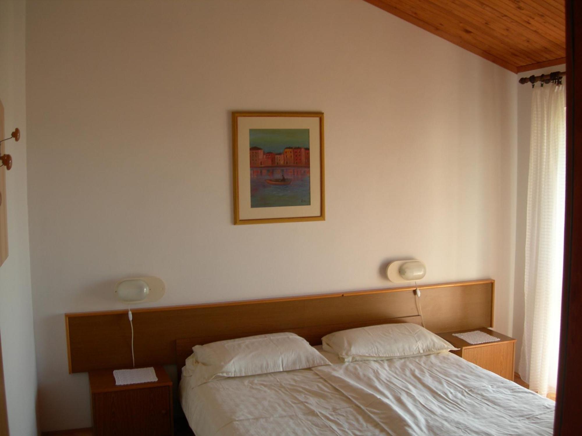 Apartment Nadija *